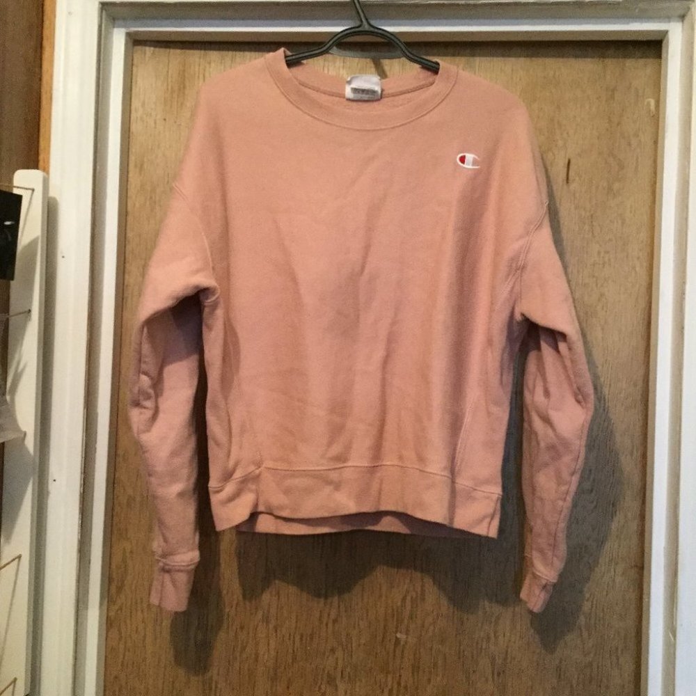 Champion reverse weave Sweat shirt size large pinkish in color